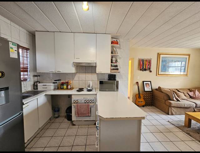 3 BEDROOM SECTIONAL TITLE FOR SALE IN LINMEYER